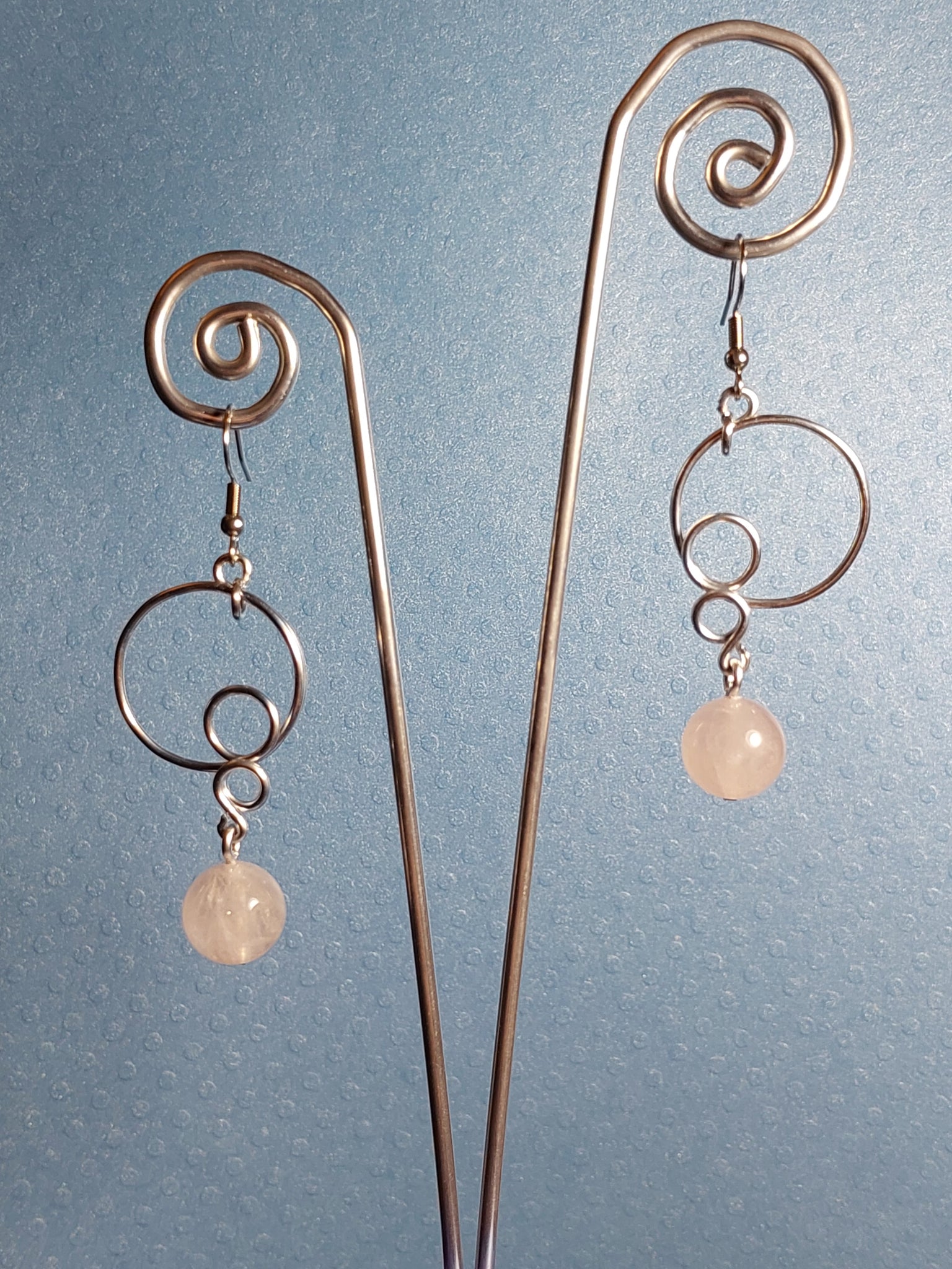 Handcrafted Aluminum Wire Earrings with Rose Quartz Beads